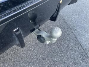 BMW iX2 eDrive20 || M Sport Pro || 360°AHK ACC HK eSitze