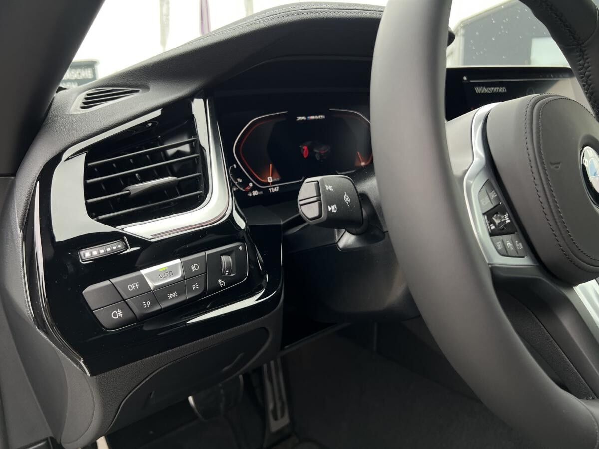 BMW Z4 M40i +++UPE: *76.449,99 ?,--+++