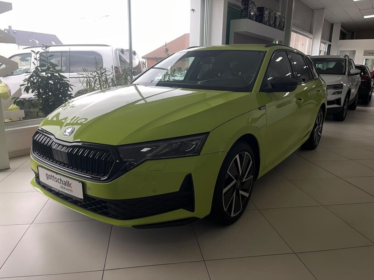 Skoda Octavia Combi Sportline 2.0 TDI DSG HUD Navi Matrix el. HK dig. Komb. 360°