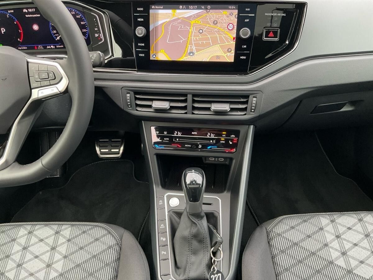 Volkswagen Taigo R-Line 1.5TSI DSG Navi Pano Kamera CarPlay