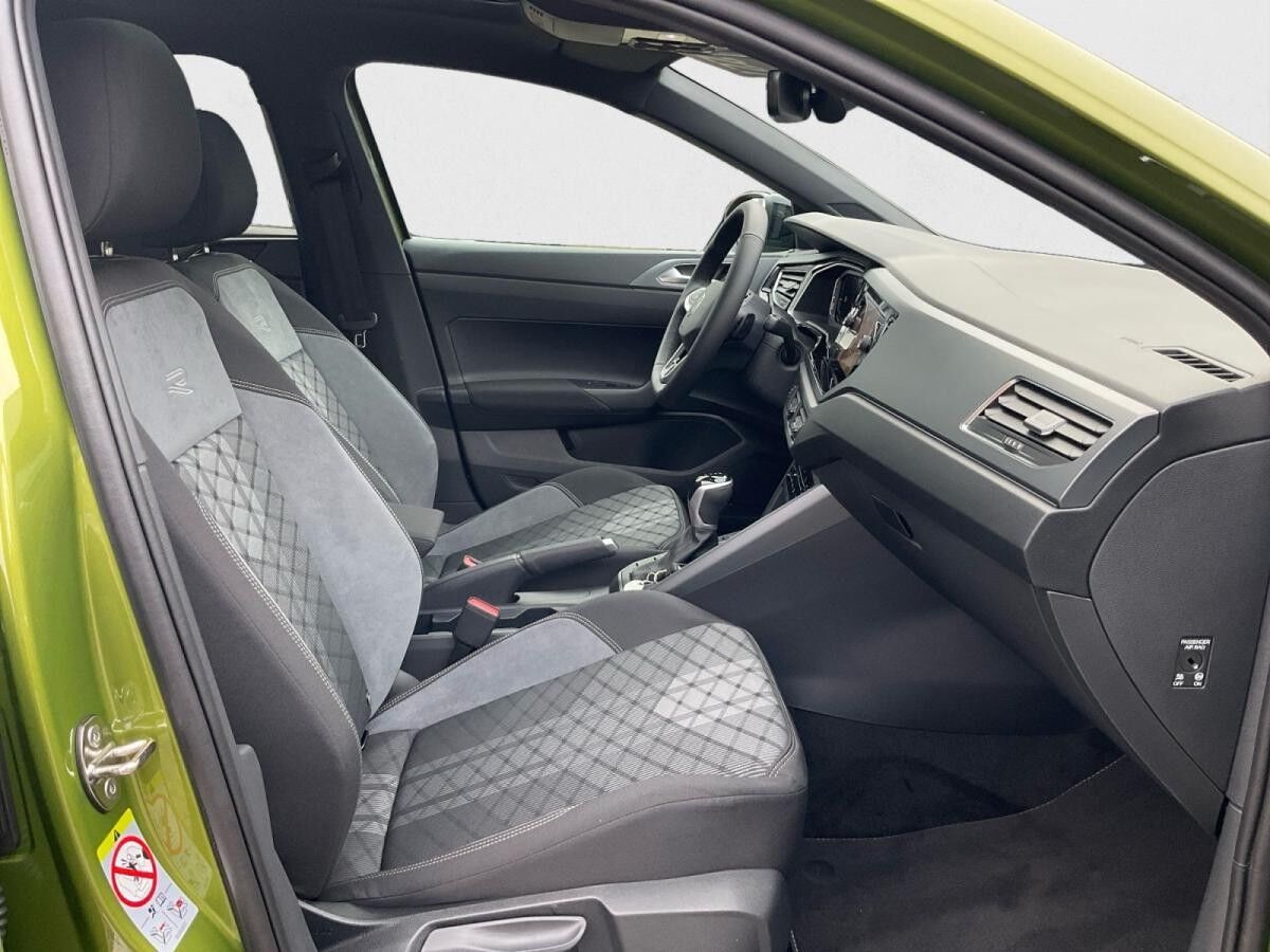 Volkswagen Taigo R-Line 1.5TSI DSG Navi Pano Kamera CarPlay