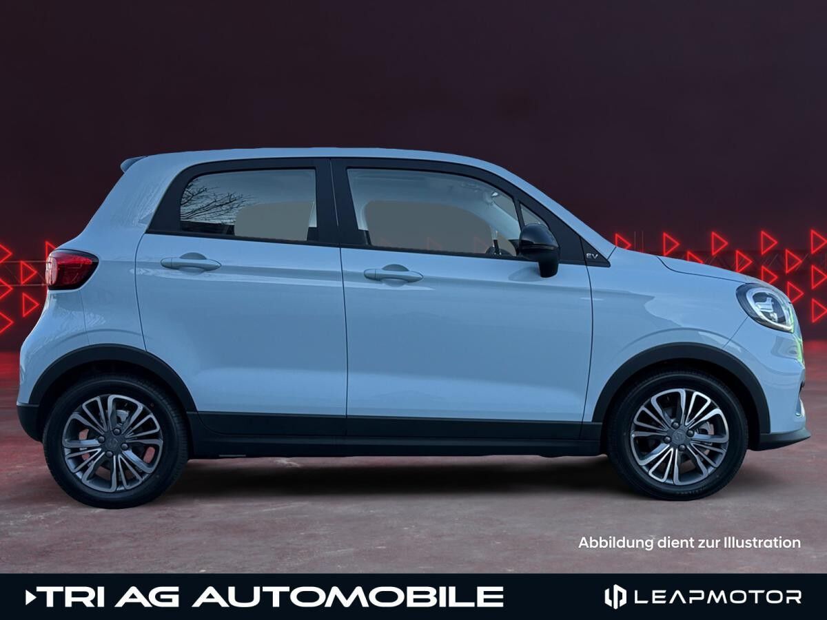 Leapmotor T03 Design Mint Green