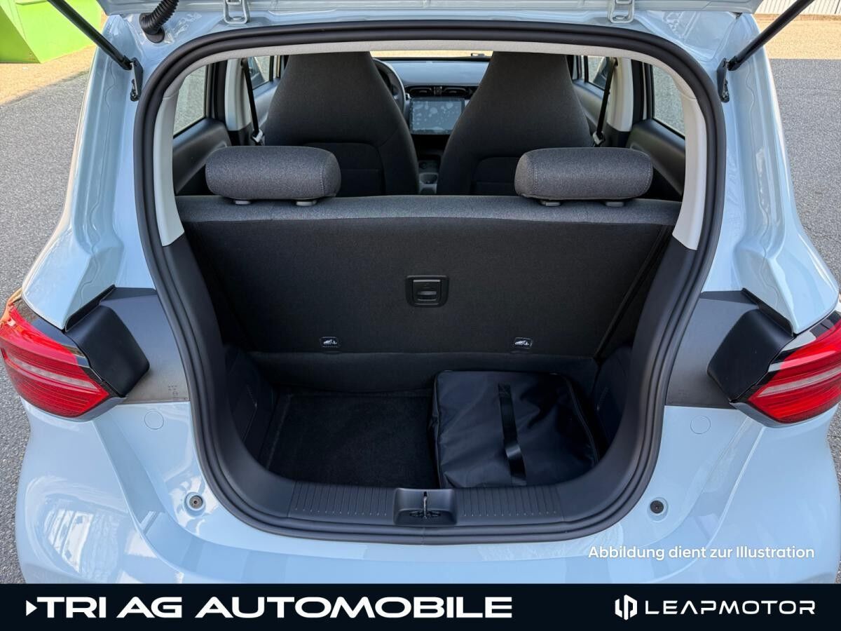 Leapmotor T03 Design Mint Green