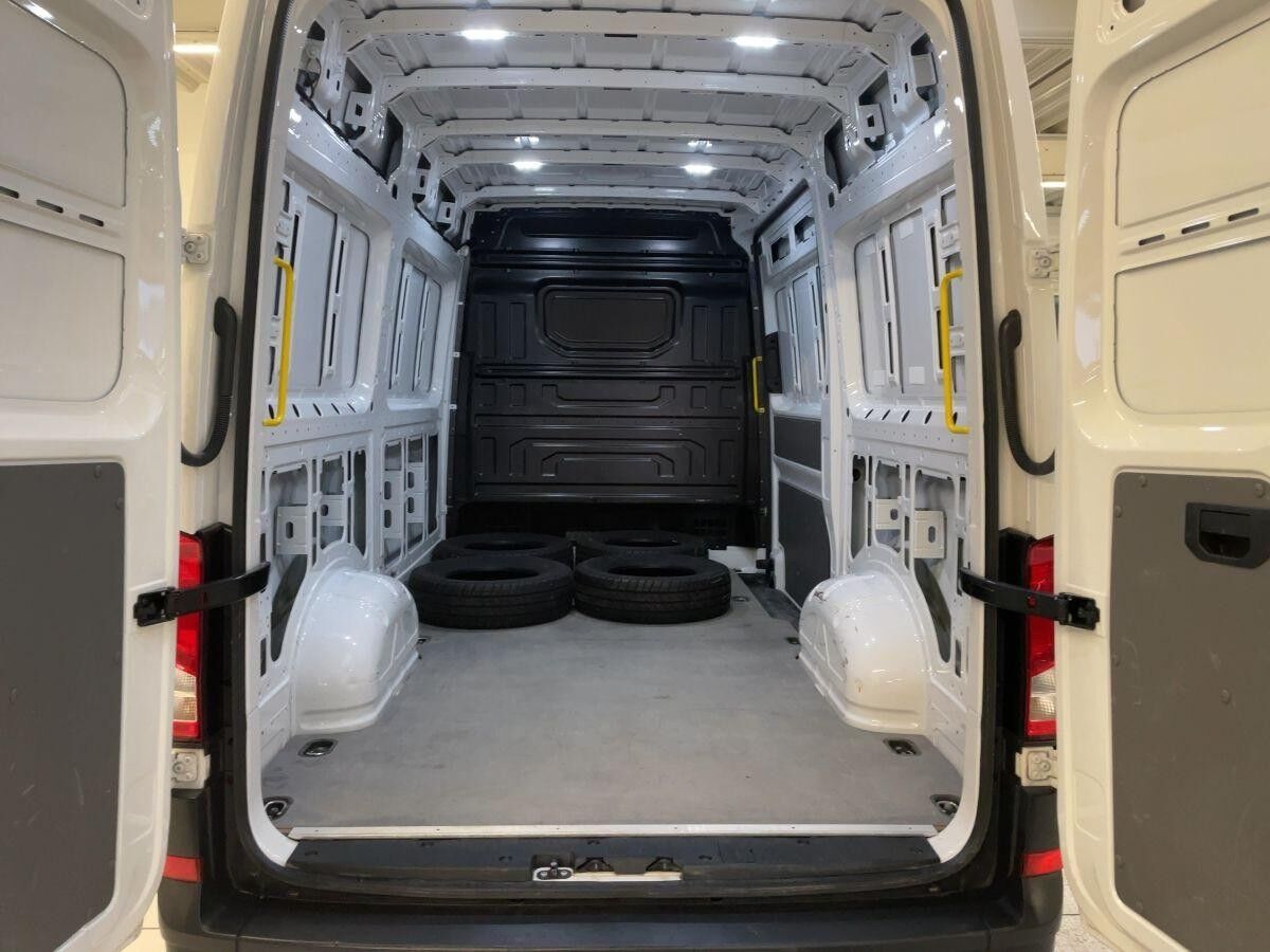 Volkswagen Crafter Kasten 35 TDI Einparkhilfe Klima Radio