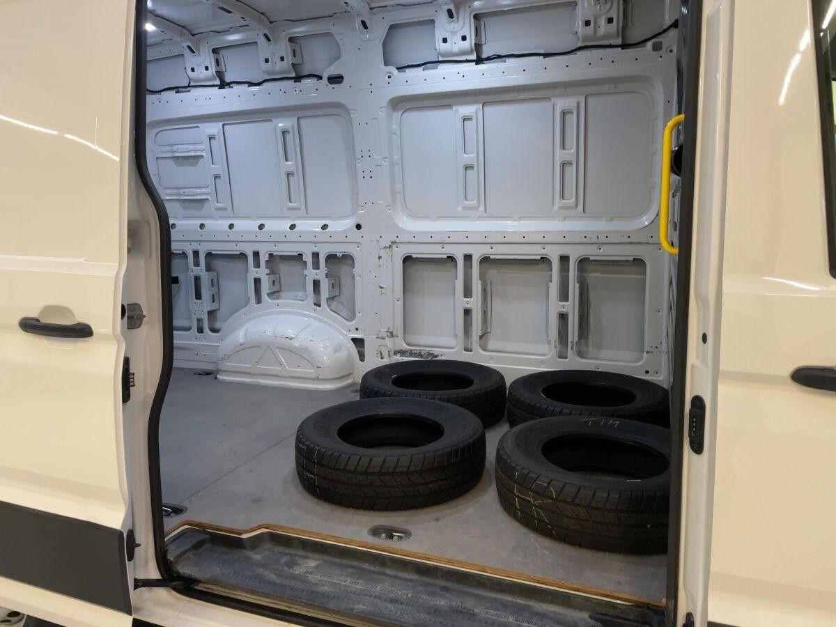 Volkswagen Crafter Kasten 35 TDI Einparkhilfe Klima Radio