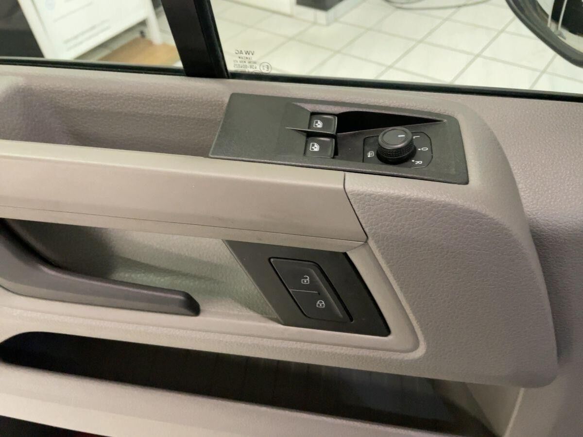 Volkswagen Crafter Kasten 35 TDI Einparkhilfe Klima Radio