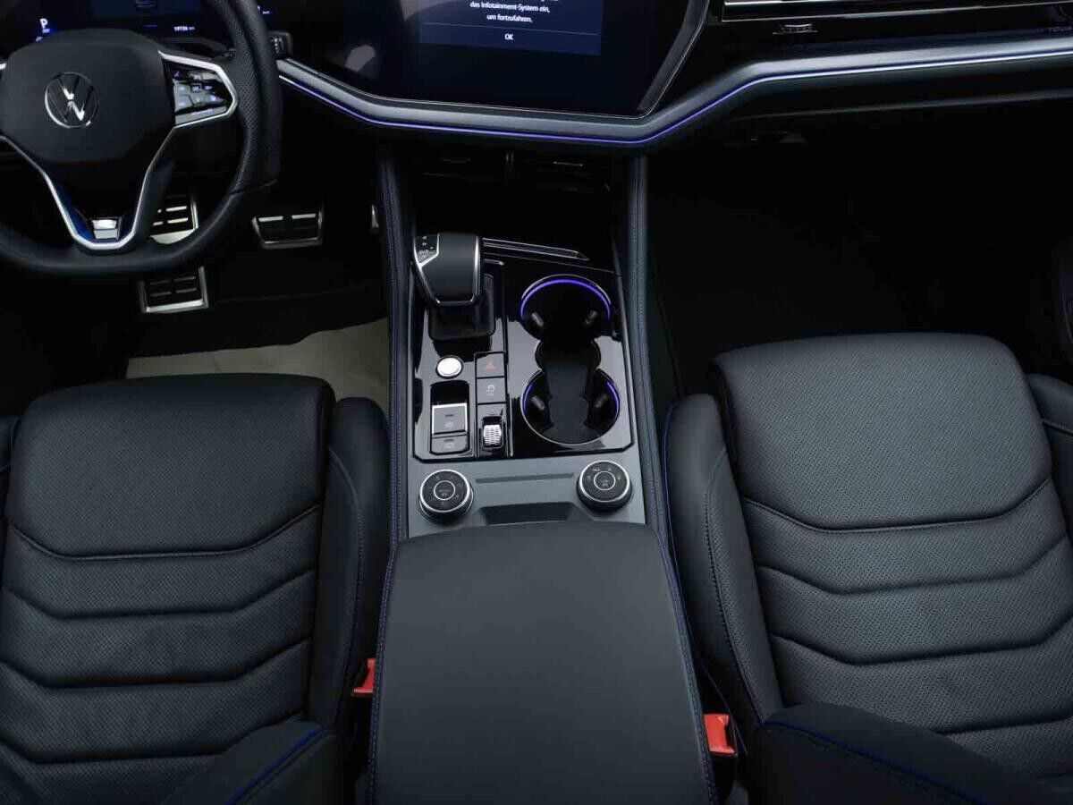 Volkswagen Touareg R 3.0 V6 TSIe*4Motion*AHK*APP*ACC*MATRIX*