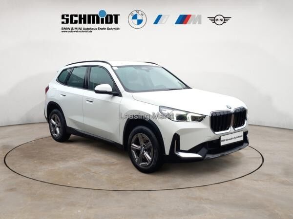 BMW X1 sDrive20i / NP= 49.130,- / AHK / Premium /