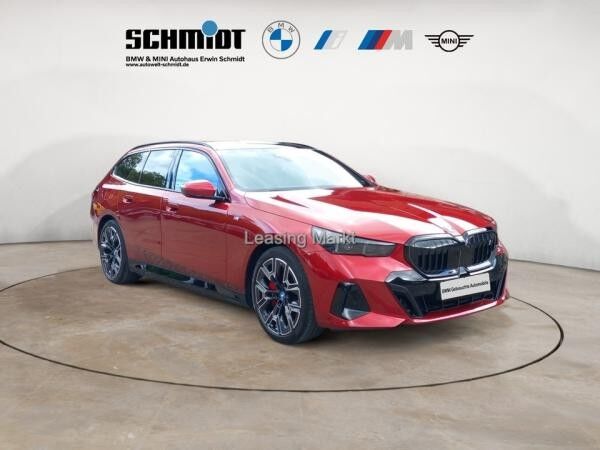 BMW i5 eDrive40 Touring M Sport / NP= 98.930,- / AHK