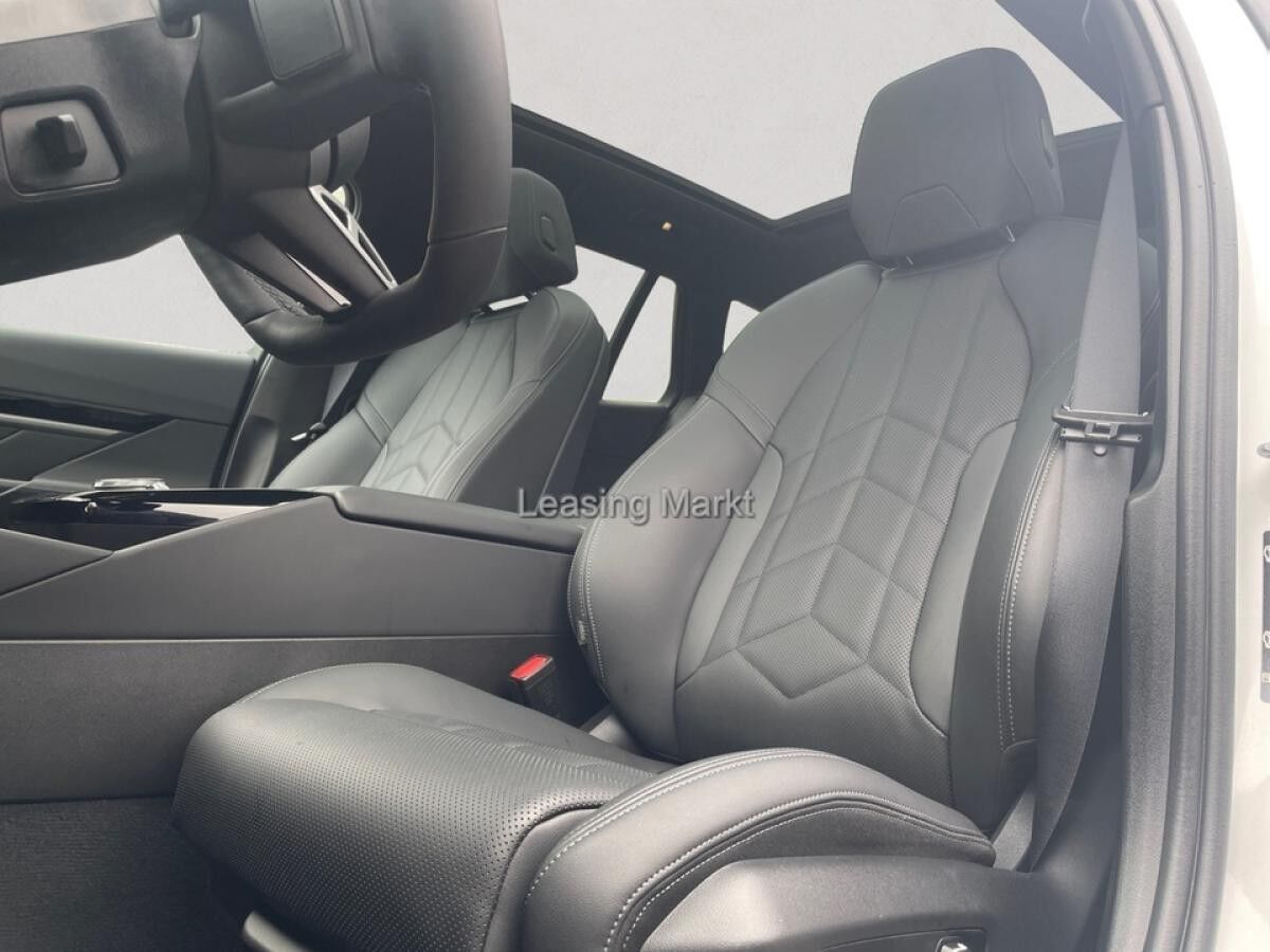 BMW 520 i Touring M Sport / NP= 80.760,- / Pano / AHK