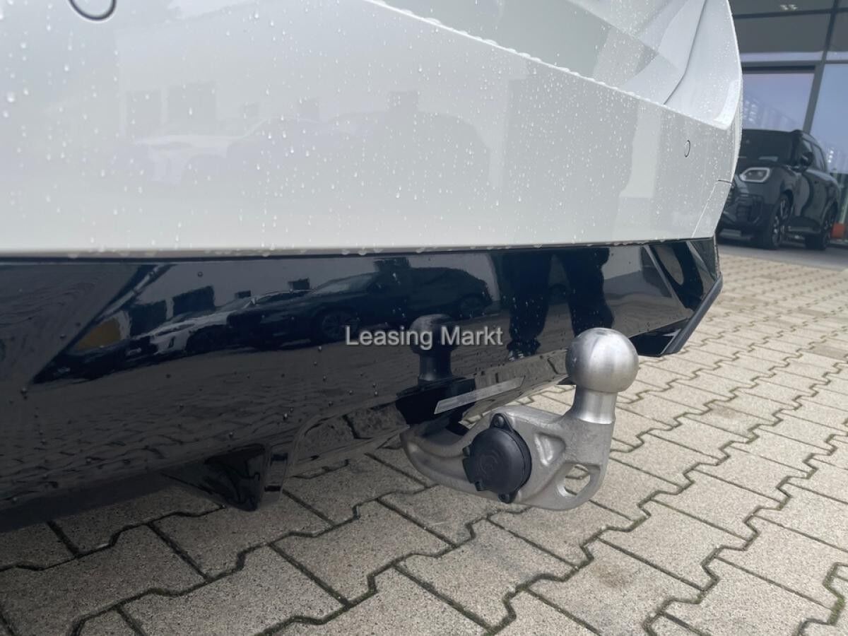 BMW 520 i Touring M Sport / NP= 80.760,- / Pano / AHK