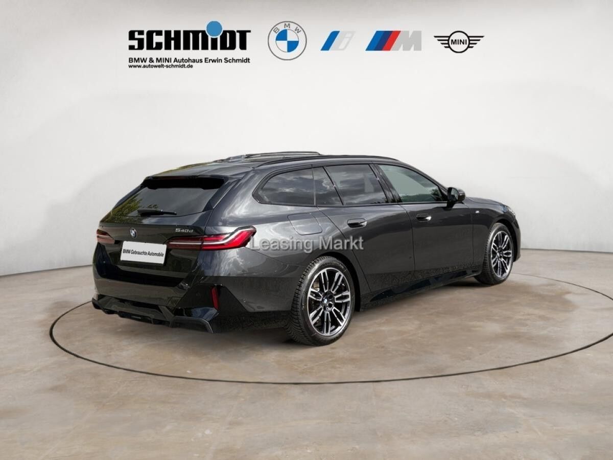 BMW 540 d xDrive Touring M Sport / NP= 92.850,- / AHK