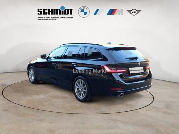 BMW 320 i Touring / NP= 58.240,- / Sitz Memory /