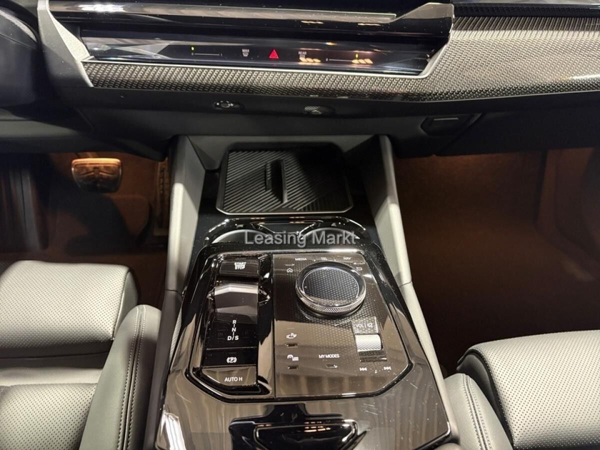 BMW 540 d xDrive Touring M Sport / NP= 92.850,- / AHK