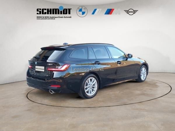 BMW 320 i Touring / NP= 58.240,- / Sitz Memory /