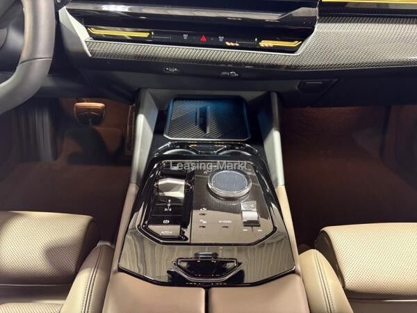 BMW 540 d xDrive Touring M Sport / NP= 91.380,- / AHK