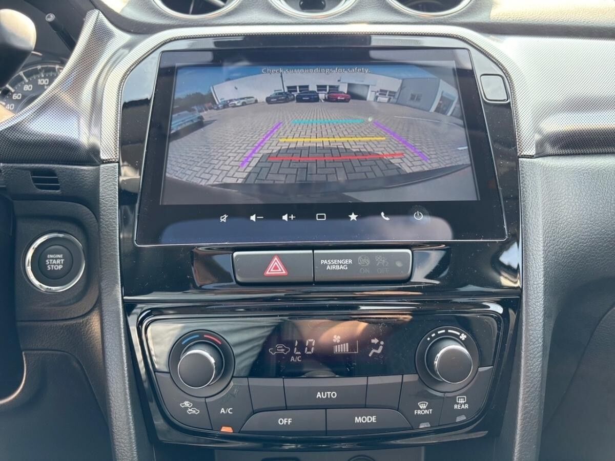 Suzuki Vitara 1.4 COMFORT PLUS AUTOMATIK NAVI BLUETOOTH *5 JAHRE GARANTIE*