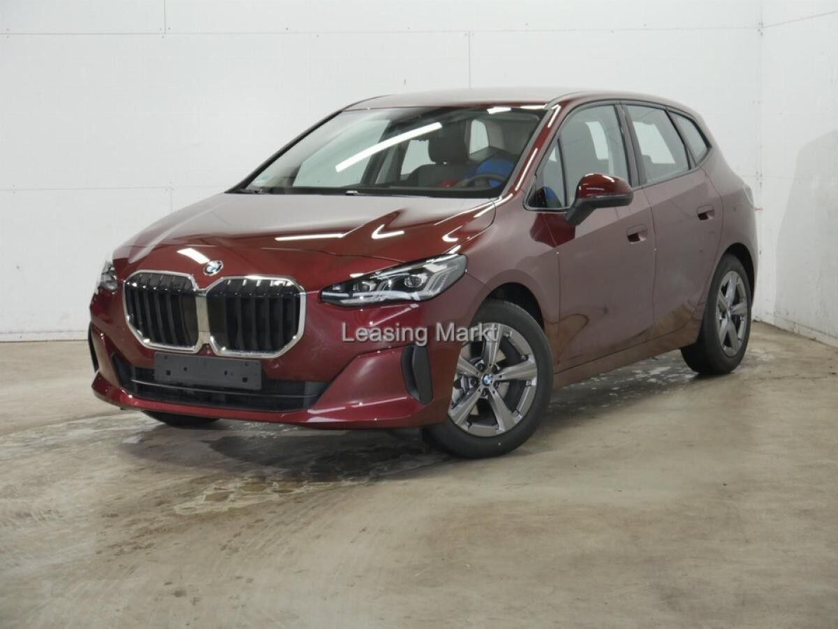 BMW 220 Active Tourer / NP=44.410,- / AHK / Premium