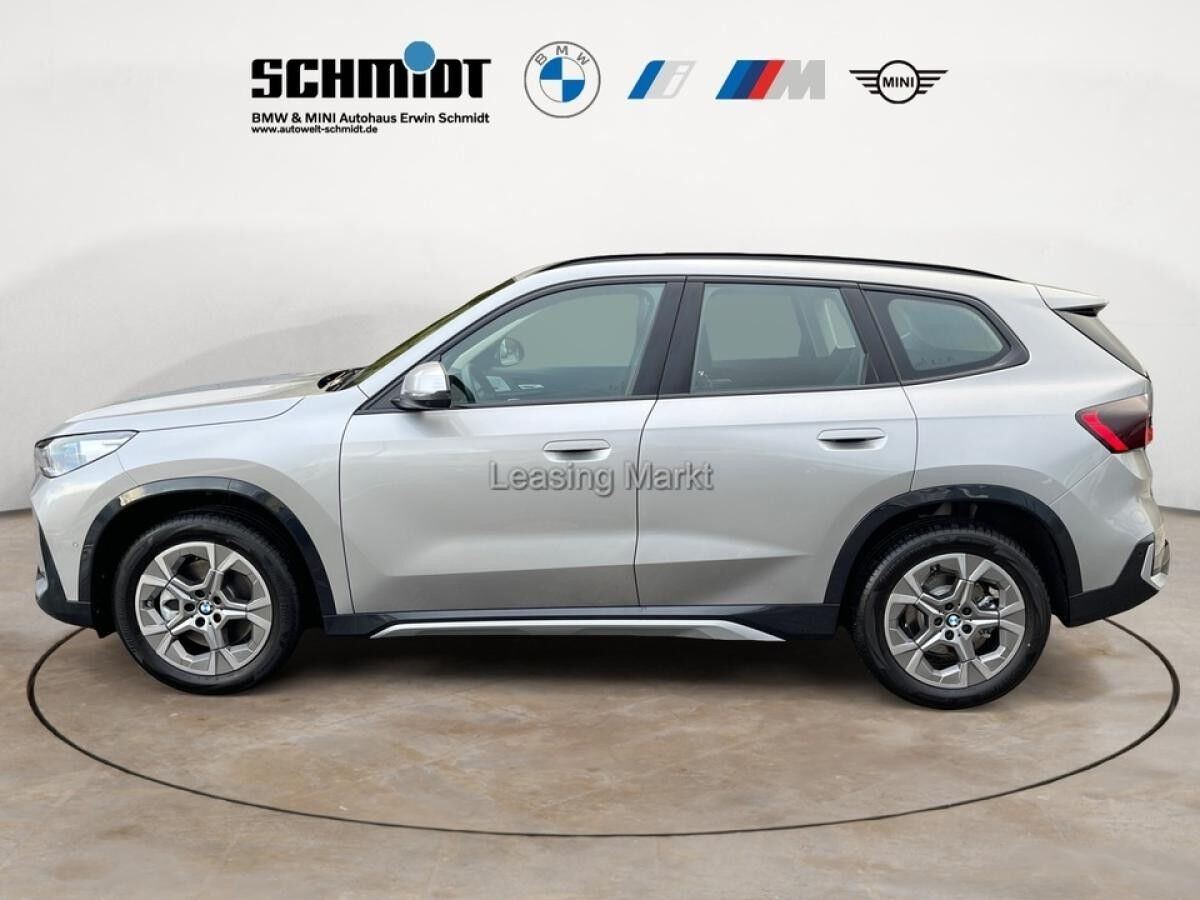 BMW X1 xDrive23d+Innovationspaket+Panorama+ACC+Leder