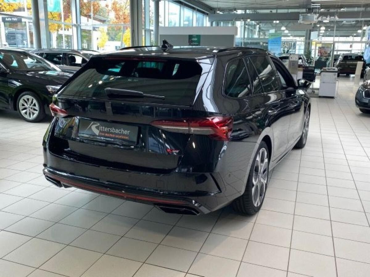 Skoda Octavia Combi RS 2,0 TSI 7-Gang-DSG Sofort Verfügbar