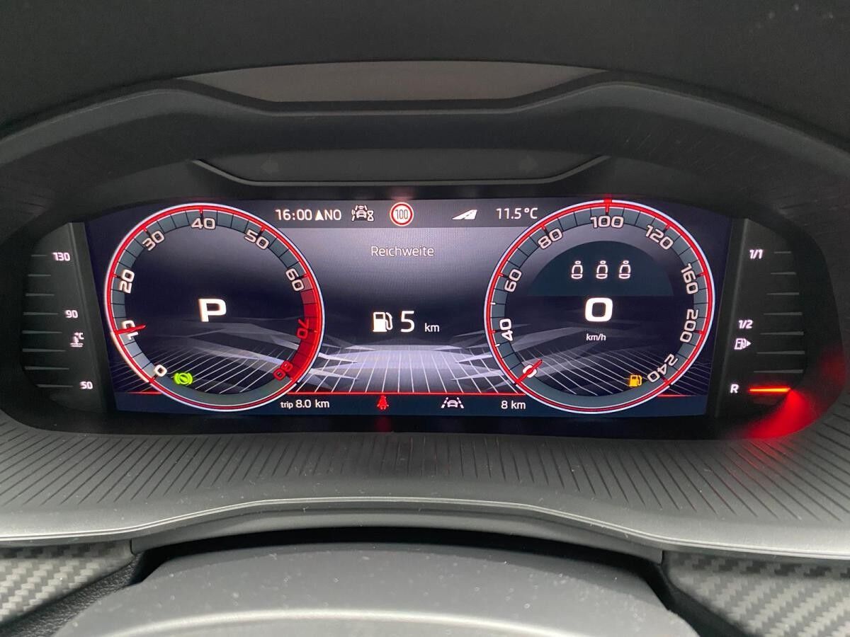 Skoda Kamiq 1.0 TSI DSG Monte Carlo Matrix RFK CarPlay