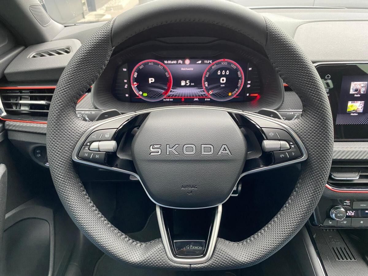 Skoda Kamiq 1.0 TSI DSG Monte Carlo Matrix RFK CarPlay