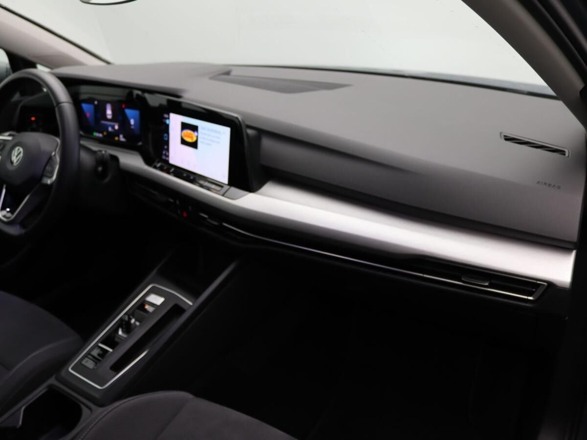 Volkswagen Golf Variant Life 2.0 TDI DSG / Standh., LED,ACC