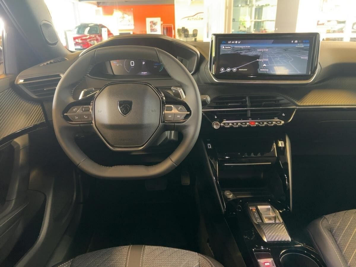 Peugeot 2008 Allure Hybrid 145 e-DSC6 - Grip Control Paket *Sofort Verfügbar*