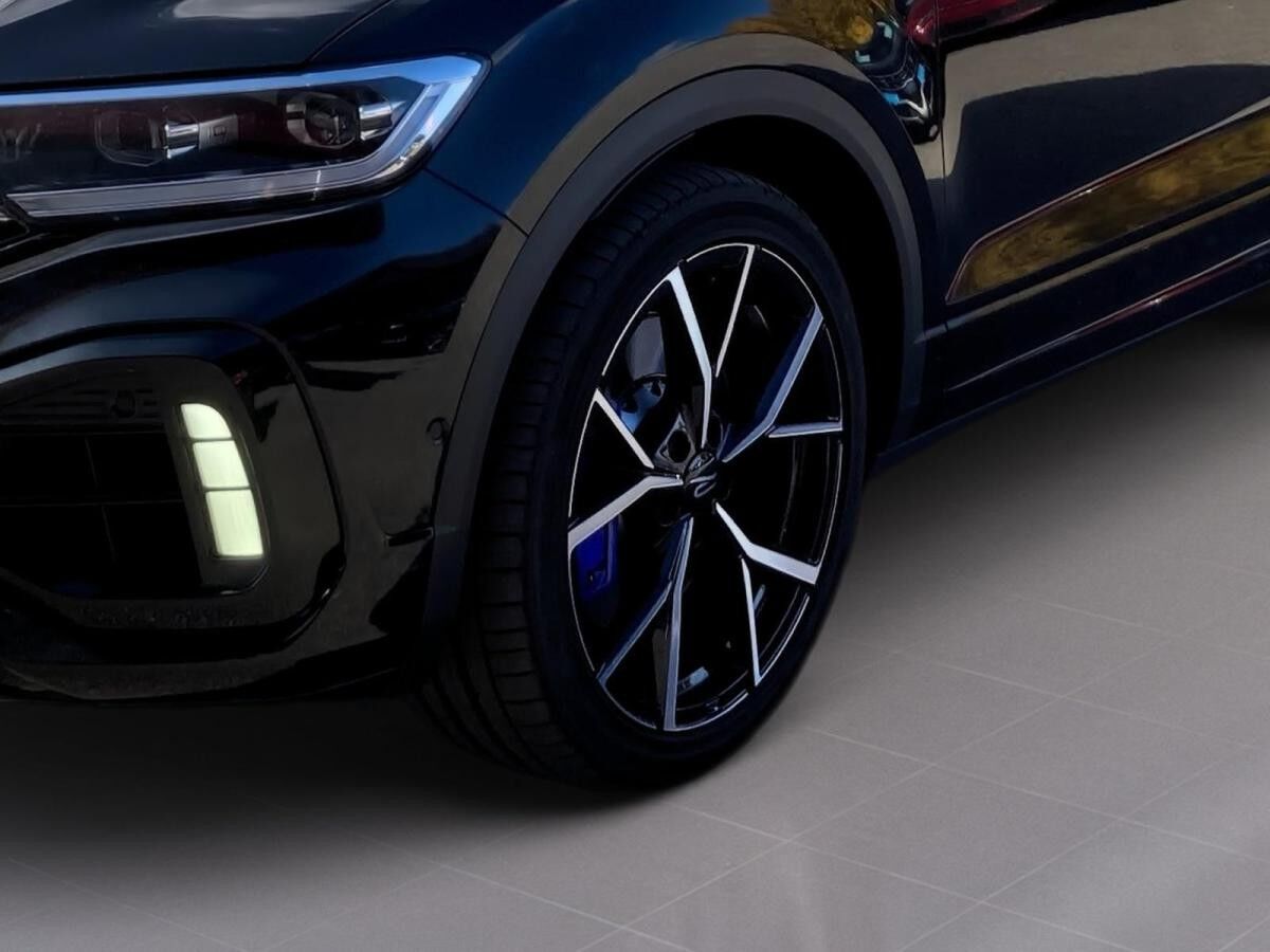 Volkswagen T-Roc R BLACK STYLE 2.0TSI DSG 4M NP.69T AKRAPOVIC.AHK.KAMERA.NAVI.PANO