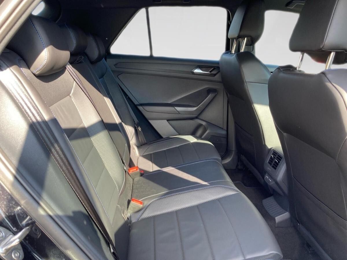 Volkswagen T-Roc R BLACK STYLE 2.0TSI DSG 4M NP.69T AKRAPOVIC.AHK.KAMERA.NAVI.PANO
