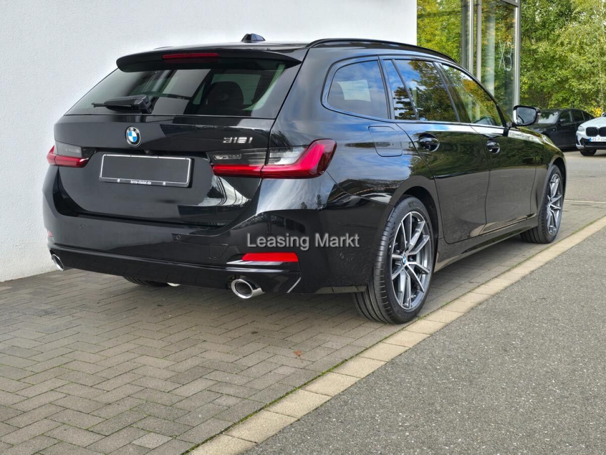 BMW 318 i Touring Auto Navi Tempom.aktiv Bluetooth PDC MP3 Schn.