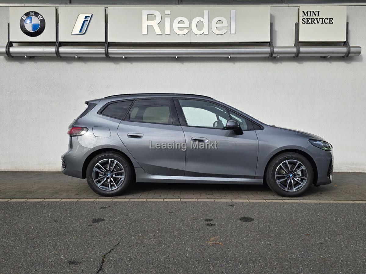BMW 218 Active Tourer Steptronic DCT Navi DSG Tempom.aktiv Bluetooth PDC