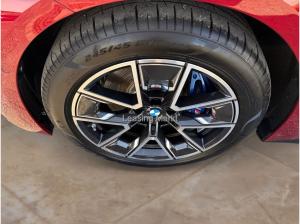 BMW i4 xDrive40 M Sport / NP= 80.590,- / AHK /HiFi /