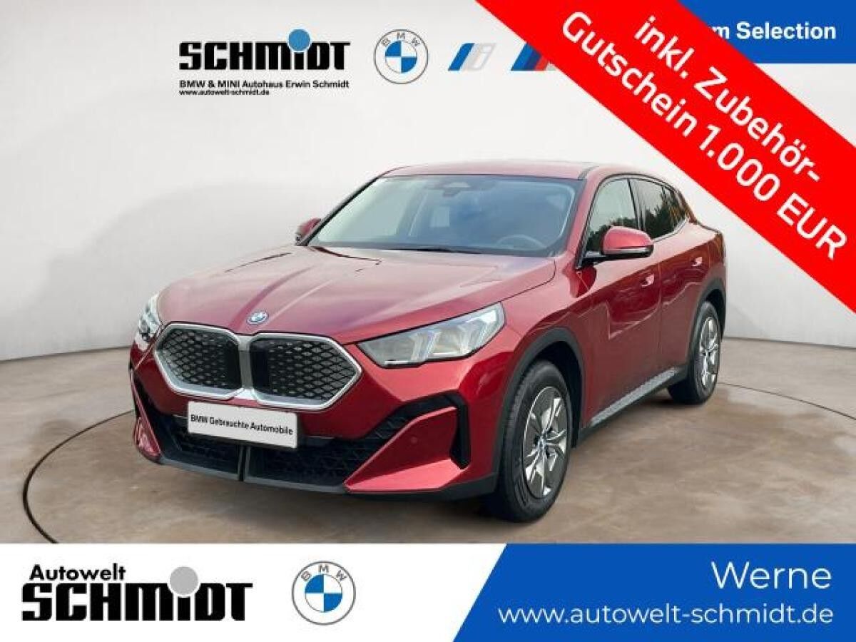 BMW iX2 ix2 xDrive30 / NP= 62.390,- / Adapt. LED / Head