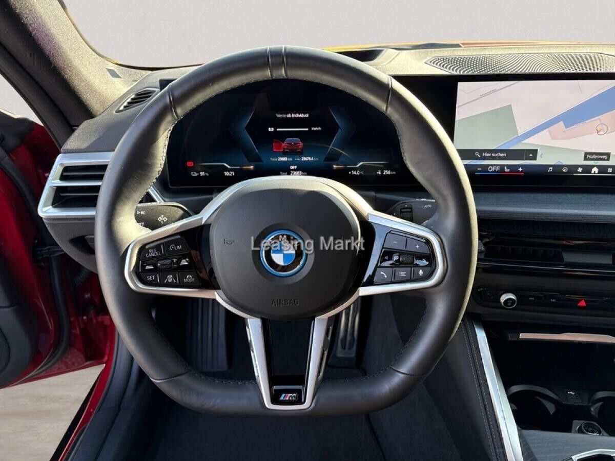 BMW i4 xDrive40 M Sport / NP= 80.590,- / AHK /HiFi /