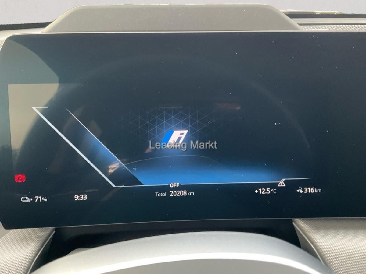 BMW iX2 ix2 xDrive30 / NP= 62.390,- / Adapt. LED / Head