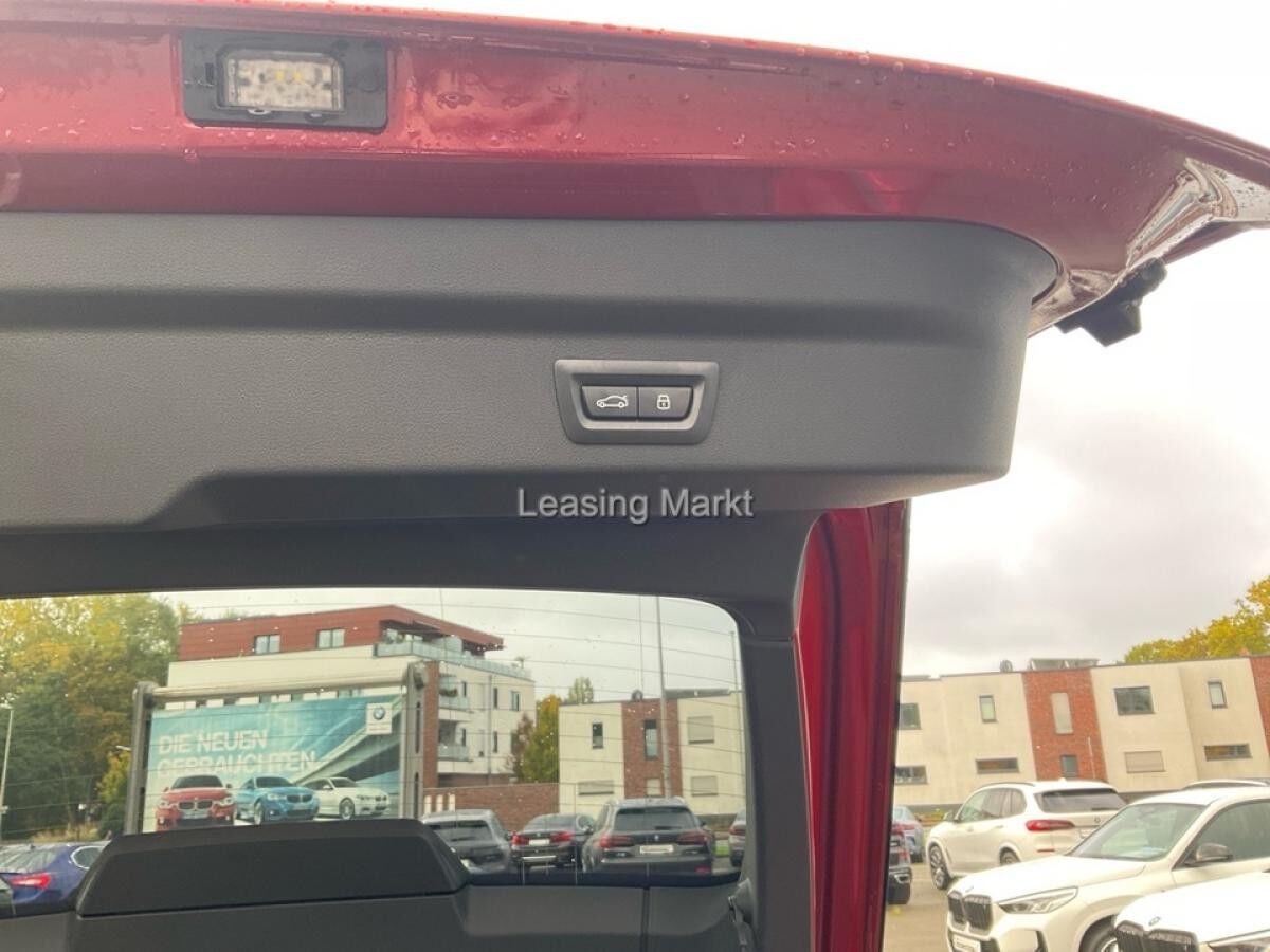 BMW iX2 ix2 xDrive30 / NP= 62.390,- / Adapt. LED / Head