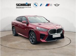 BMW iX2 ix2 xDrive30 M Sport / NP= 72.690,- / AHK / Head
