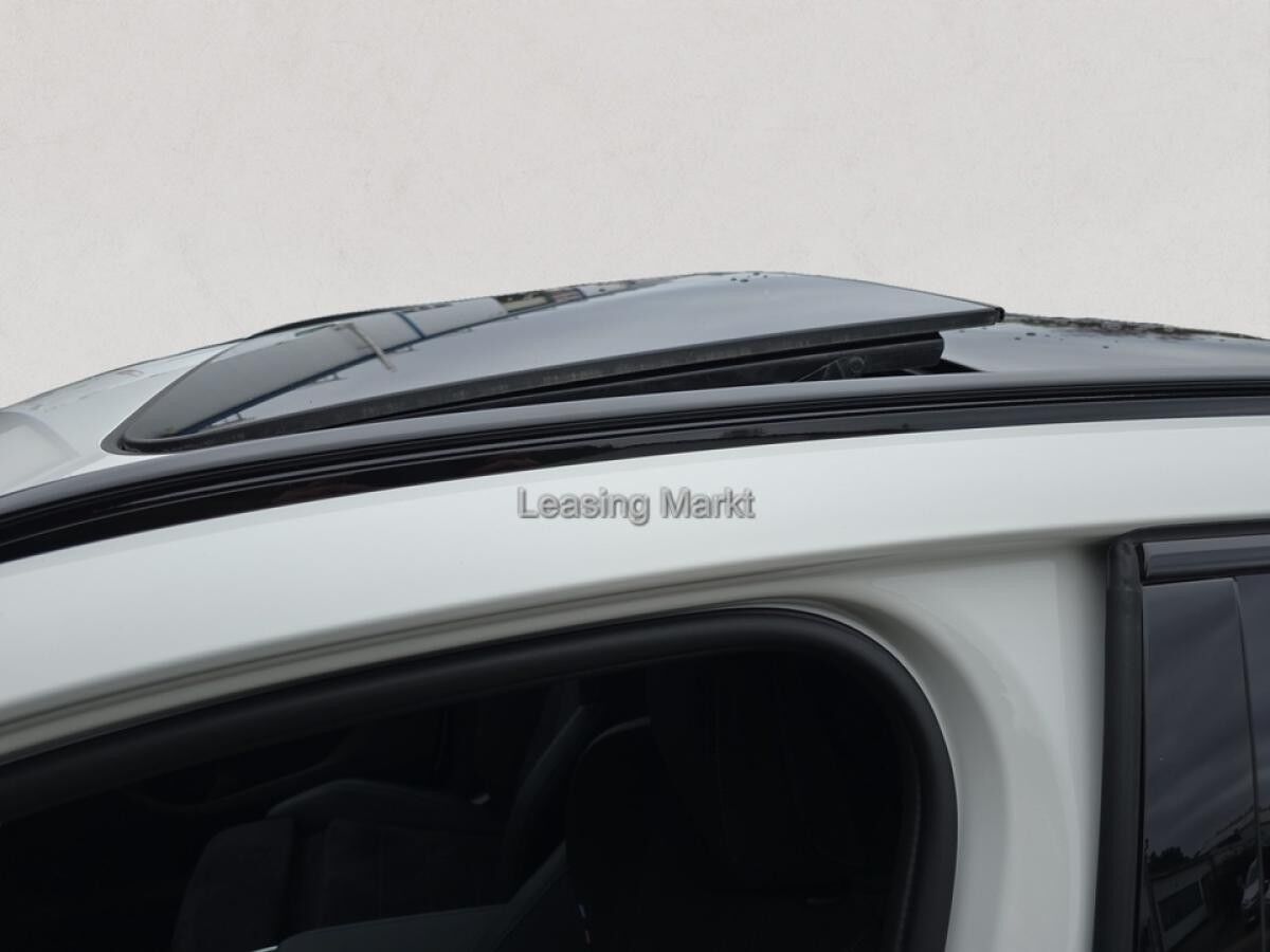 BMW 223i Active Tourer M Sport / NP= 61.780,- / Pano