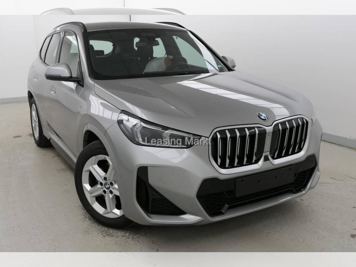 BMW X1 xDrive23d M Sport /NP= 66.670,-/ AHK / Harman