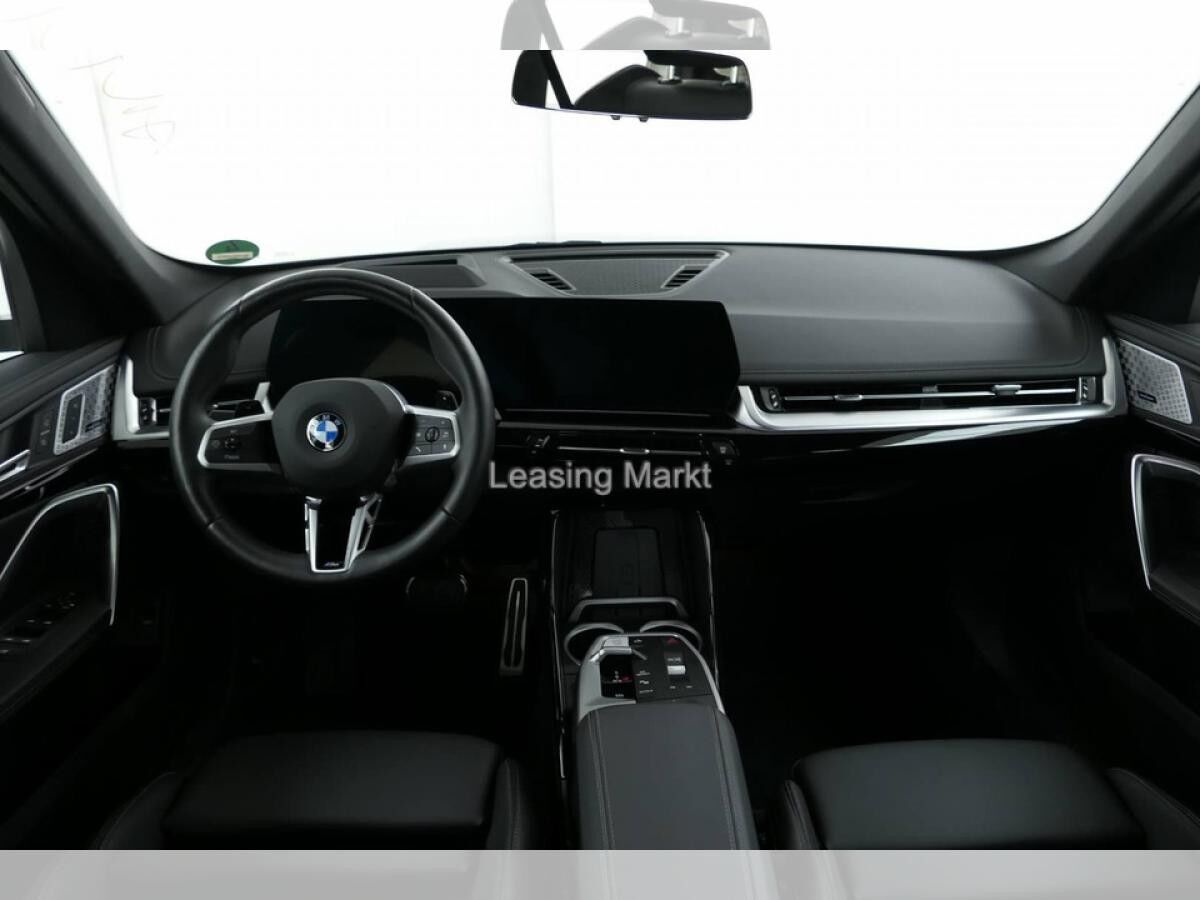 BMW X1 xDrive23d M Sport /NP= 66.670,-/ AHK / Harman