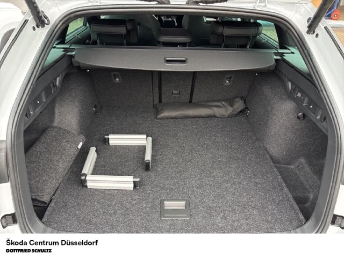 Skoda Octavia Combi Sportline 1.5 TSI mHEV (Düsseldorf)