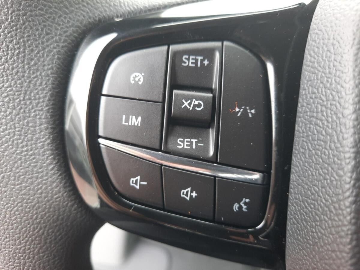 Ford Transit Custom 2.5l PHEV Kasten 320L1 Trend LED