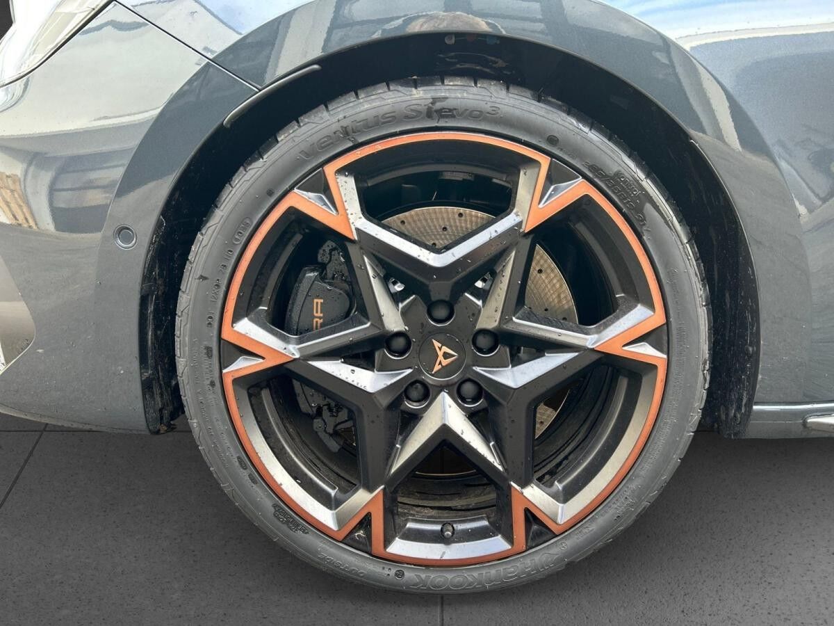 Cupra Leon Sportstourer VZ 2.0 TSI DSG 4drive AHK Sennheiser