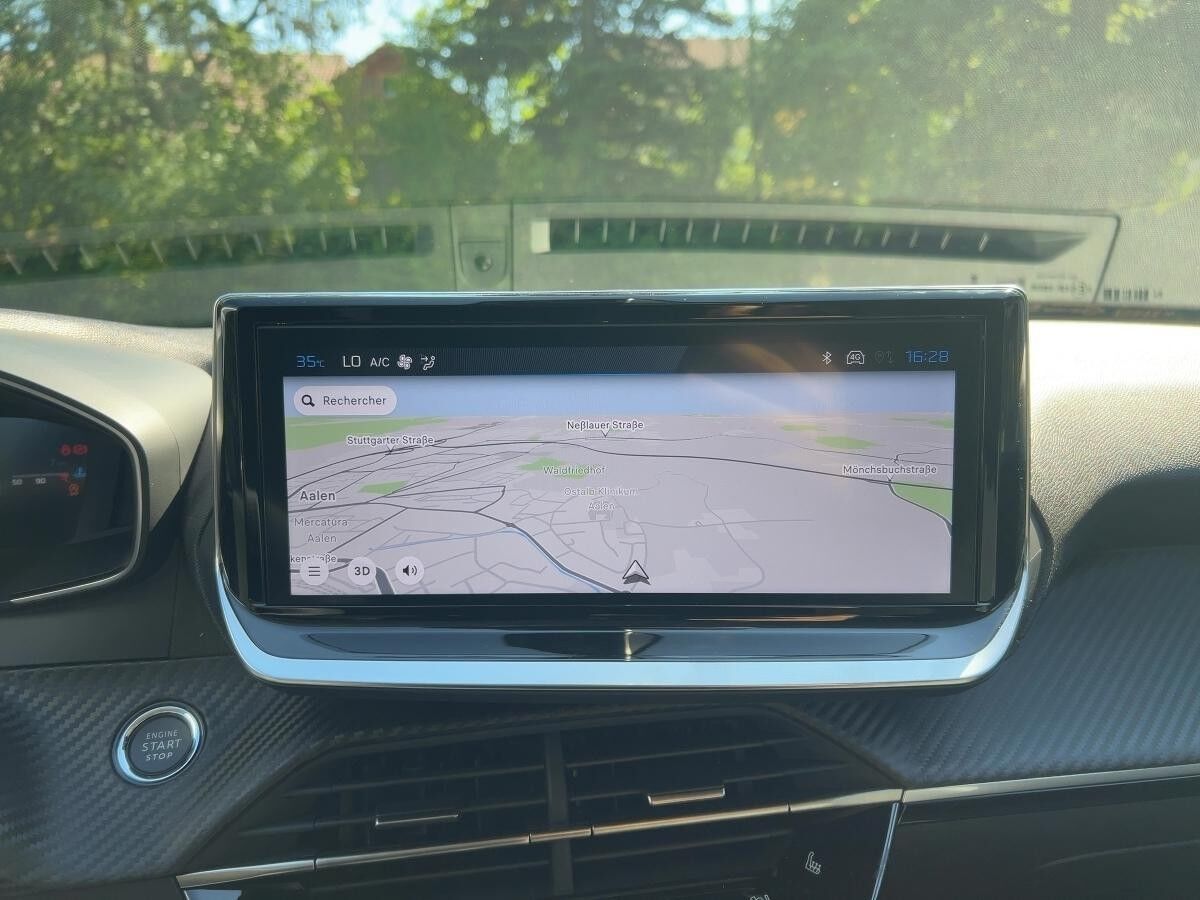 Peugeot 208 Allure Benzin 100 - Sicht- und Navigationspaket *Sofort Verfügbar*