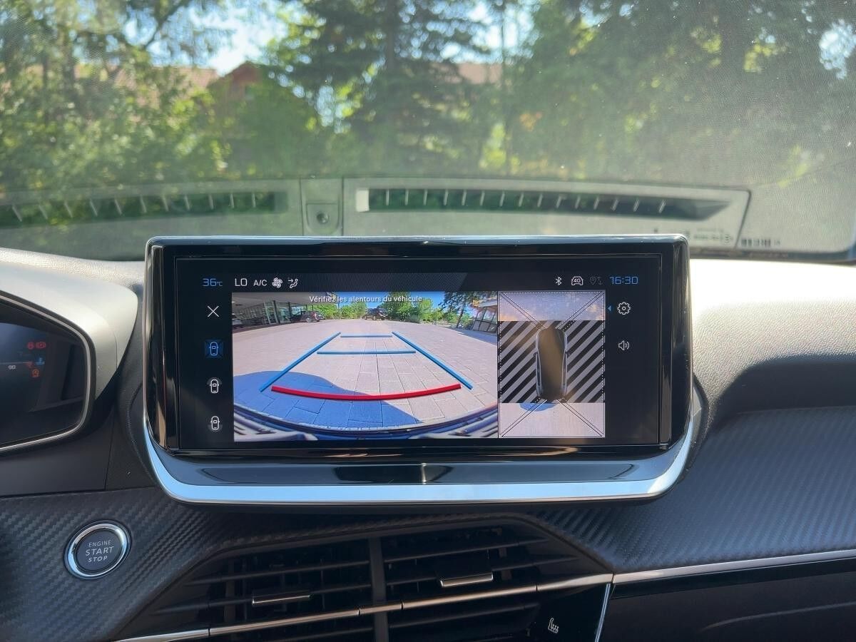 Peugeot 208 Allure Benzin 100 - Sicht- und Navigationspaket *Sofort Verfügbar*