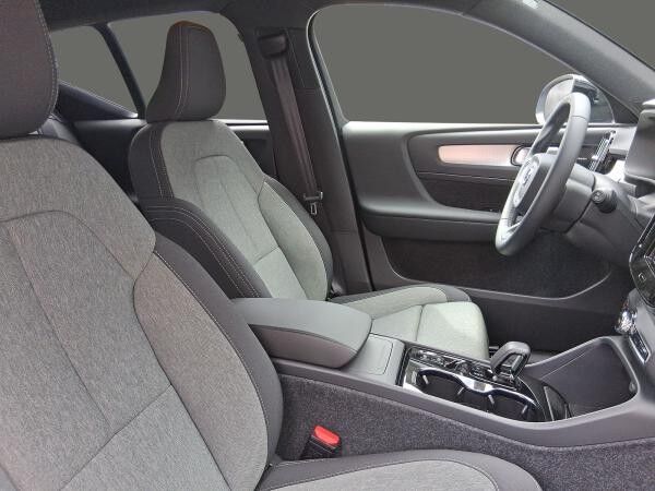 Volvo XC40 B3 Plus Black Edition