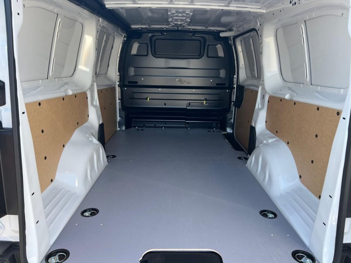 Toyota Proace ⚡BEV –75 kWh - L1 Meister – Navi⚡