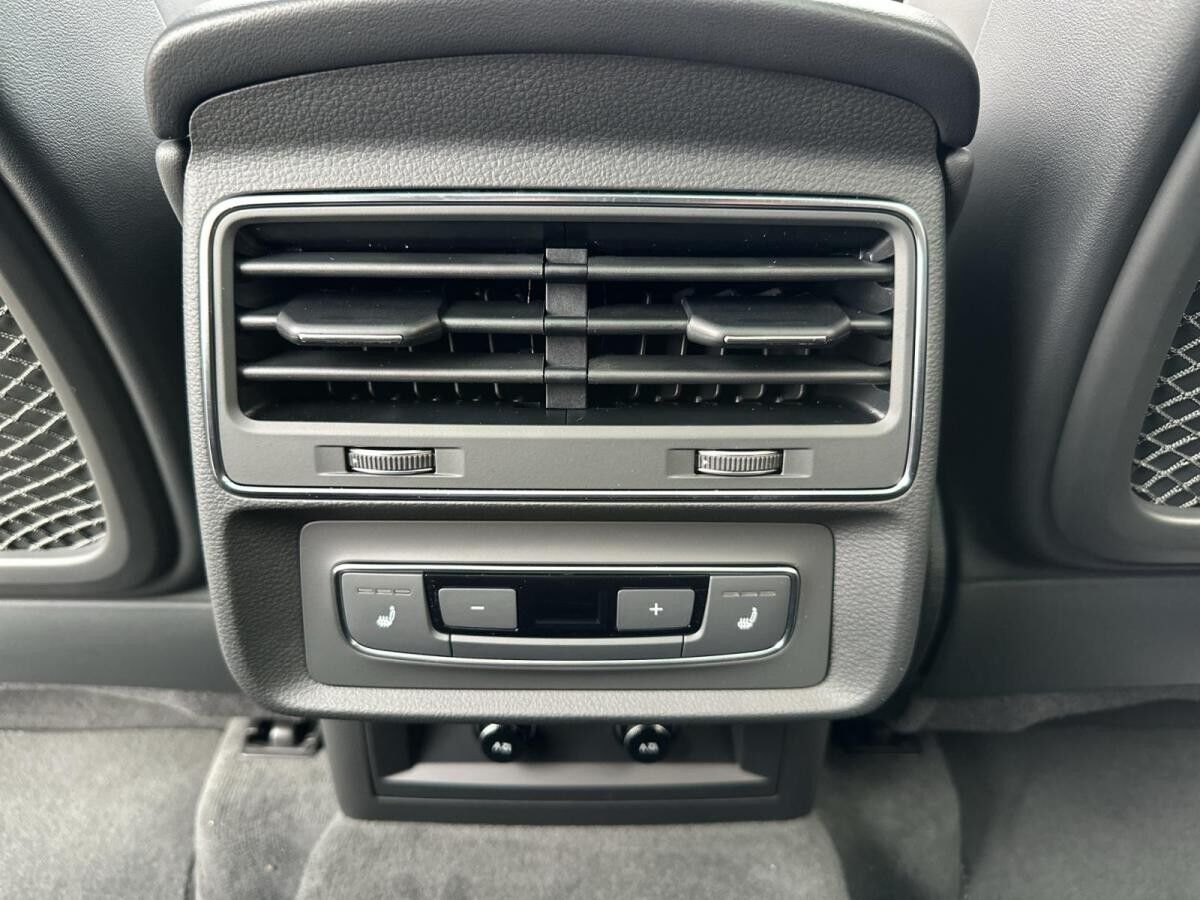 Audi Q7 TFSI e 290kW (394PS) quattro S line PANO MATRIX AHK U.V.M. **SOFORT VERFÜGBAR!**