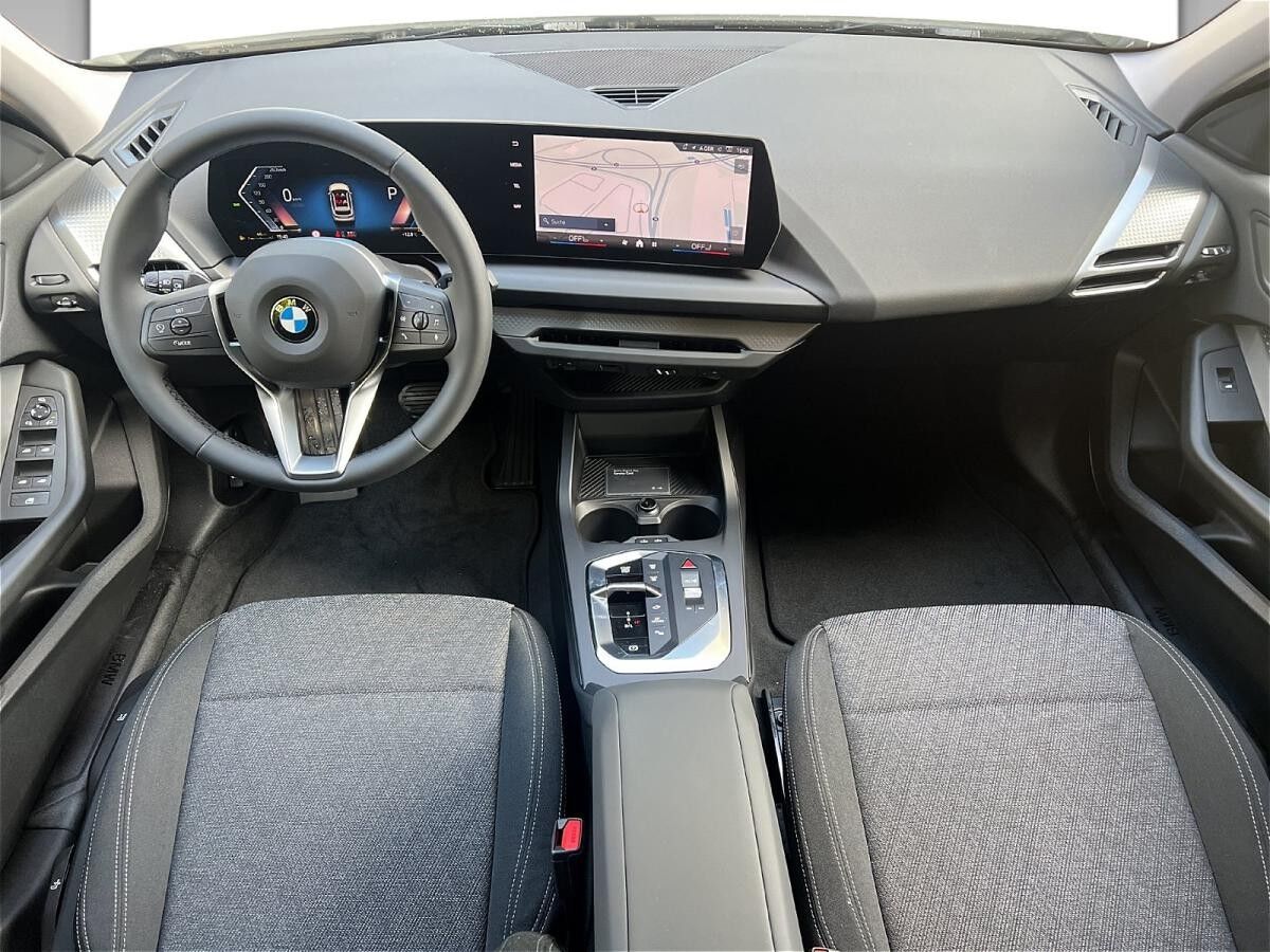 BMW 120 DAB LED RFK Komfortzg. Parkassistent Shz